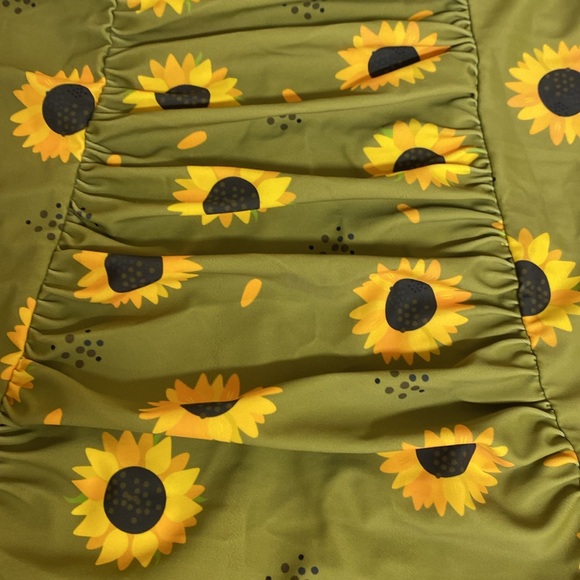 Retro stage size L one piece bathing suit - Picture 8 of 9